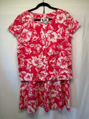 Vintage Hilo Hattie Hawaiian Print Shirt and Skirt Set, Pink, Size Medium